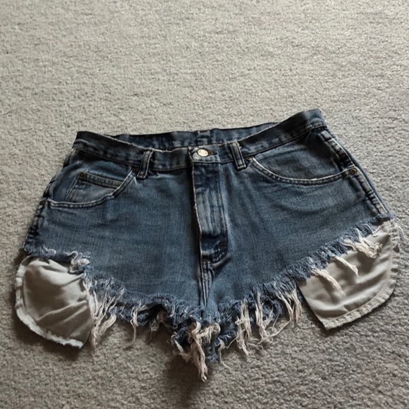 Urban Outfitters Medium Wash, Ripped Denim Shorts - Picture 1 of 2